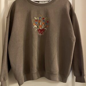 Brown sweater crewneck with flowers